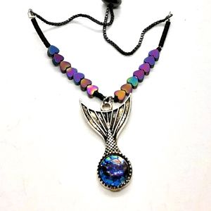 Up to 8.5 inch sliding closure bracelet